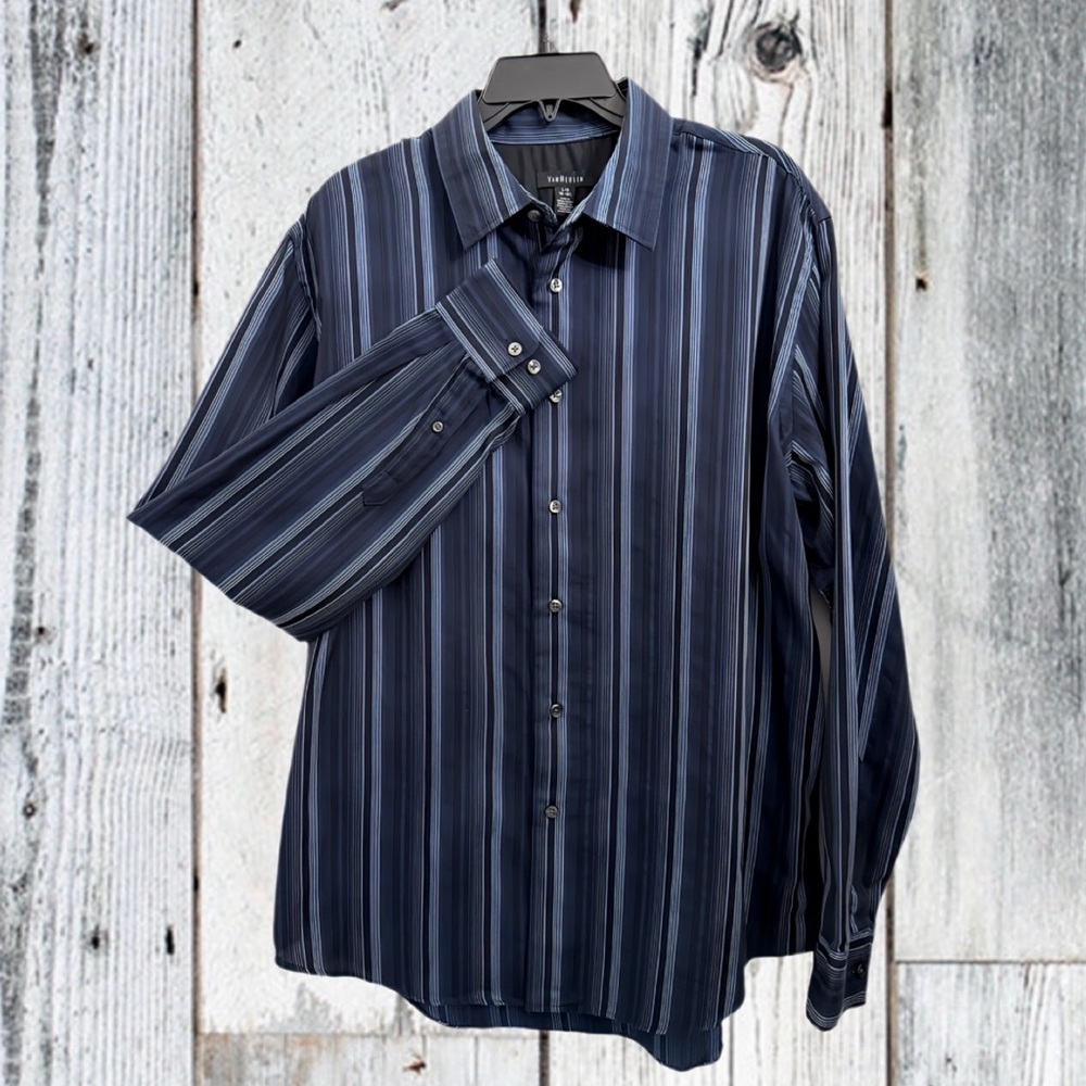 Van Heusen Blue Striped Button-Down Shirt Men’s Size Large | Business Casual